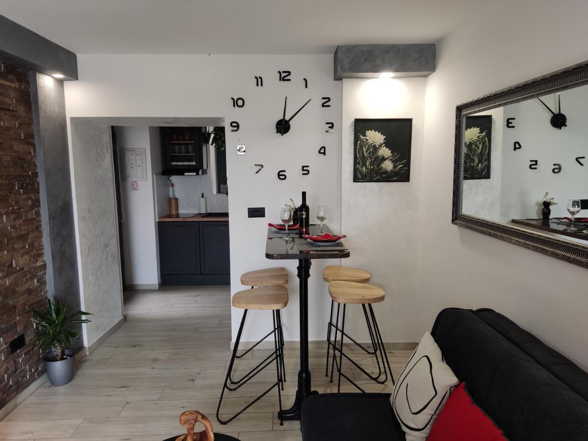 Apartman Bella Vista Rijeka Apartment ภายนอก รูปภาพ